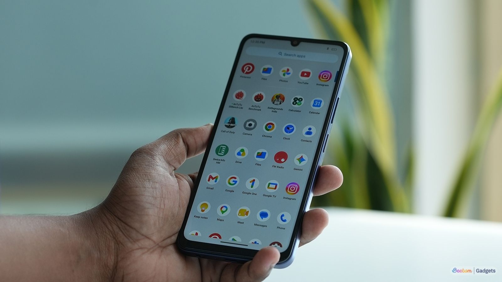 Mivi One 5G UI Mivi One 5G UI