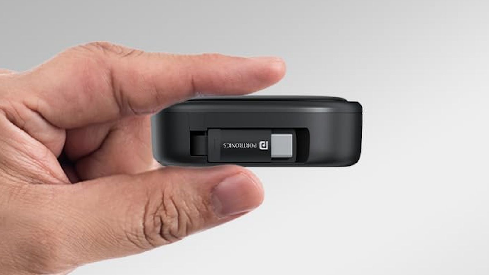 This Tiny Portronics Gadget for Under Rs 500 Keeps All My Tech Essentials in One Place thumbnail