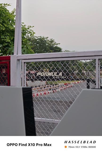 Oppo Find X10 Pro Max zoomed into formula road Oppo Find X10 Pro Max zoomed into formula road