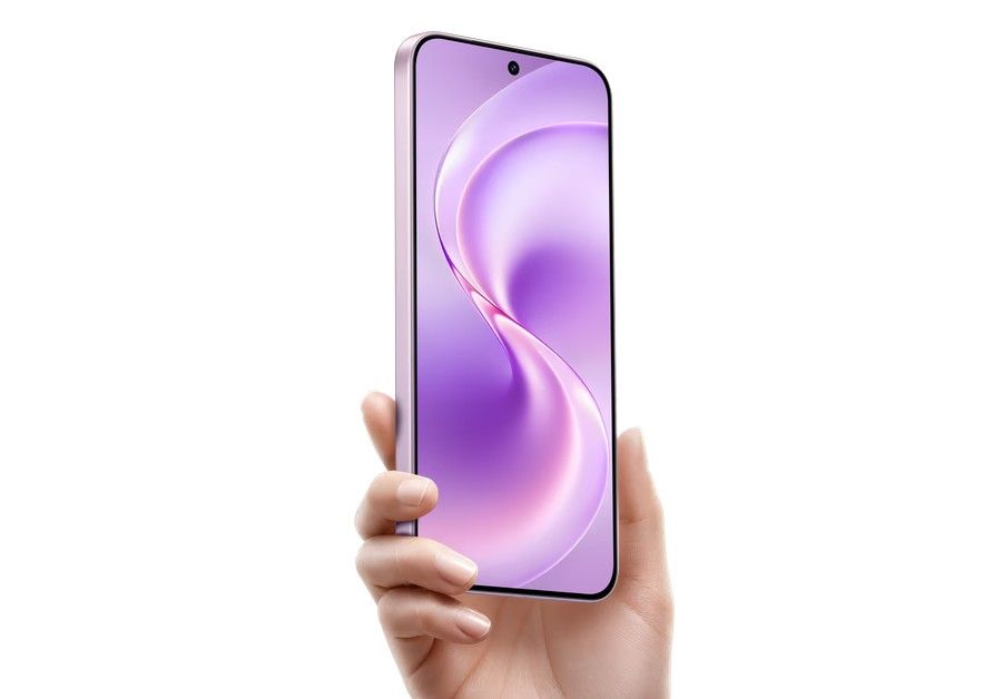 Vivo S2 FE from the front held in hand Vivo S2 FE from the front held in hand