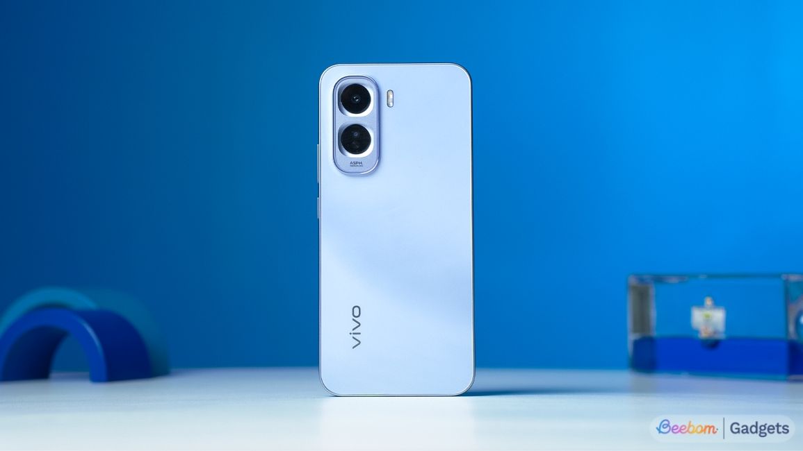 shot of the Vivo T5 Pro 5G standing upright on a desk