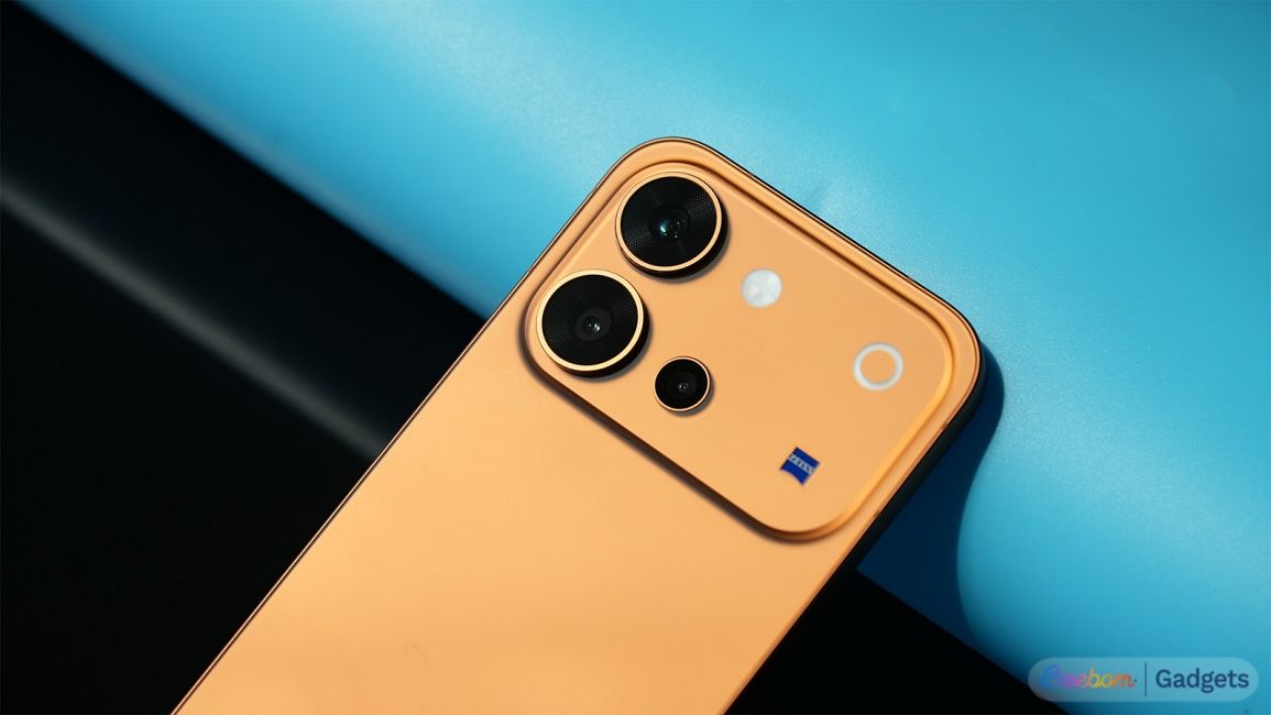 closeup shot of Vivo V80 focusing on the rear cameras